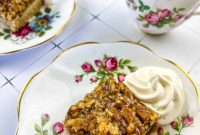 Golden Maple Pecan Squares