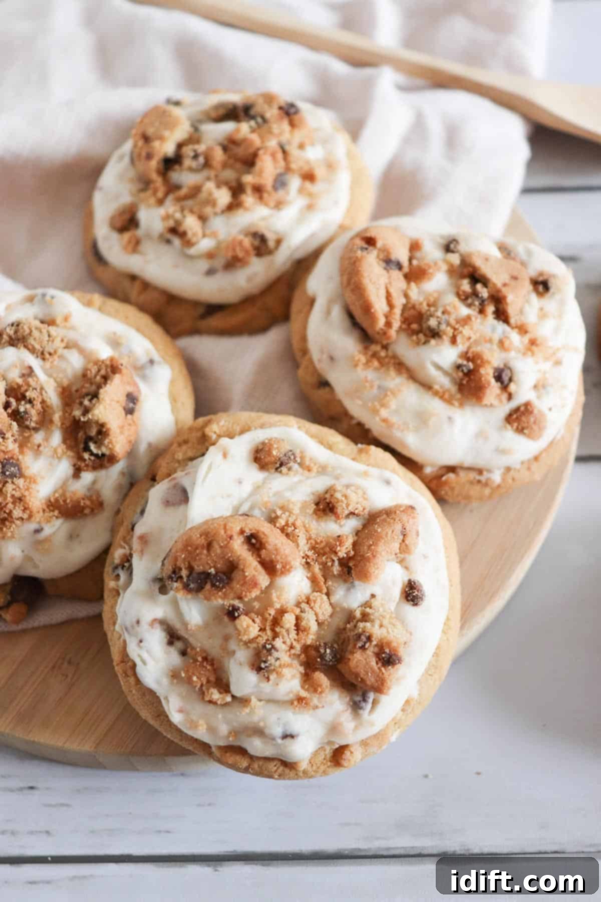 Decadent Frosted Chocolate Chip Delights 1 featured 36323