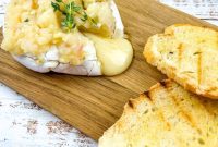 Gourmet Baked Brie with Apple Ginger Chutney