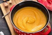 Quick and Creamy Canned Pumpkin Soup