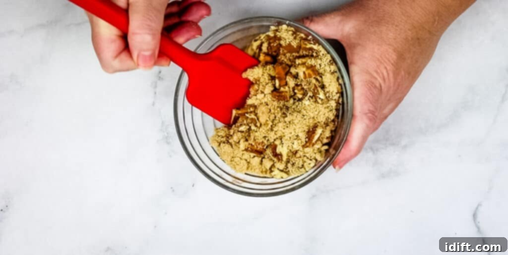 Maple Pecan Sweet Potato Bliss 9 Make the pecan topping by combining brown sugar, cinnamon, and pecans