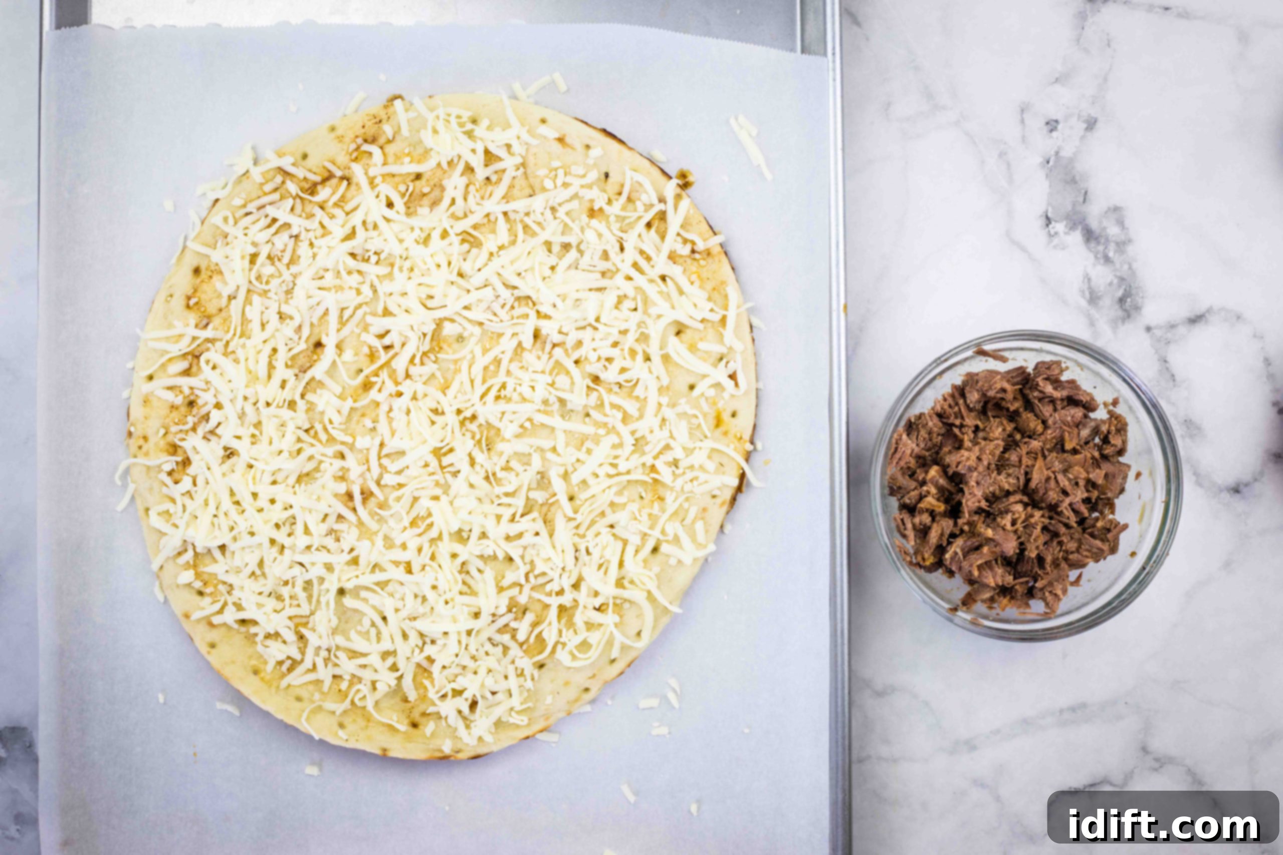 sauce brushed on pizza crust