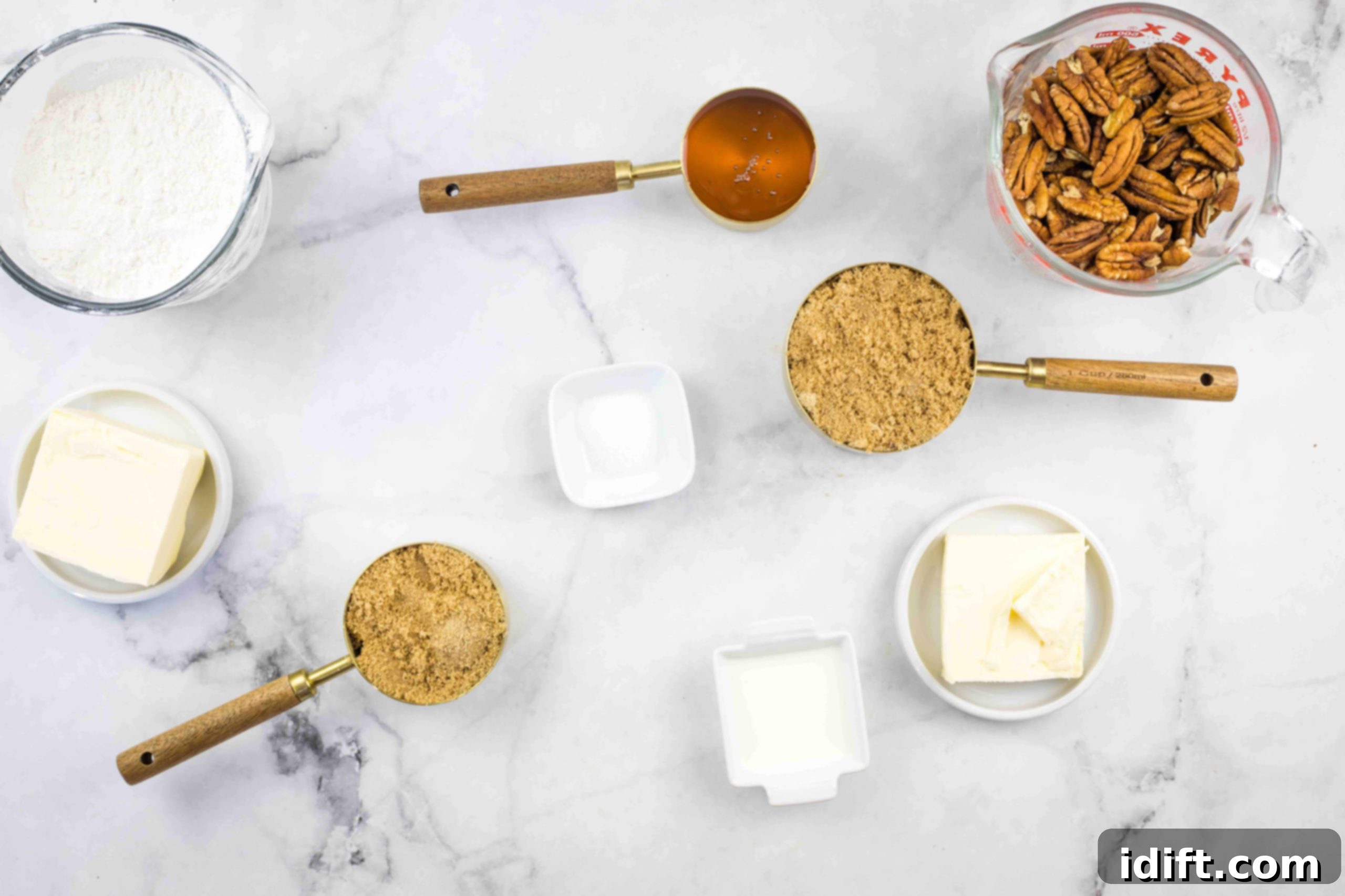 ingredients to make maple pecan pie bars