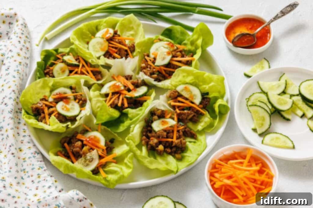 Lettuce wraps with meat and vegetables.